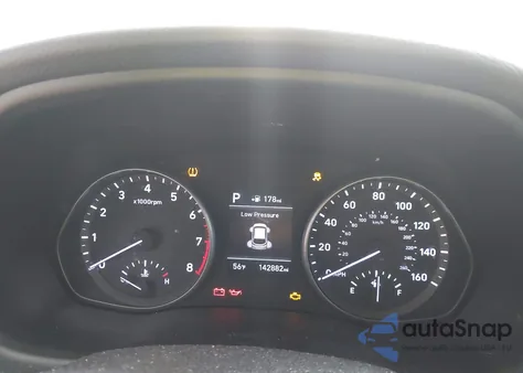 2018 Hyundai Elantra Gt z USA, uszkodzony, nr VIN KMHH35LE8JU024213